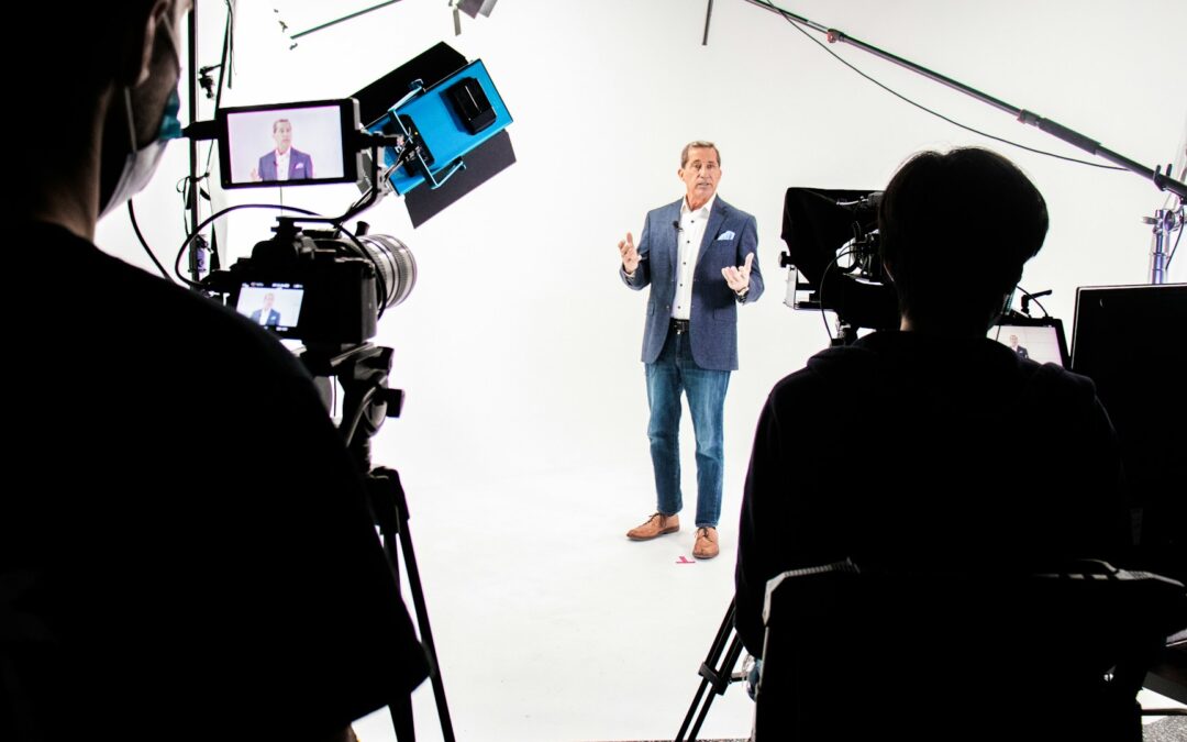 A Quick Guide to Corporate Video Services for Large Teams